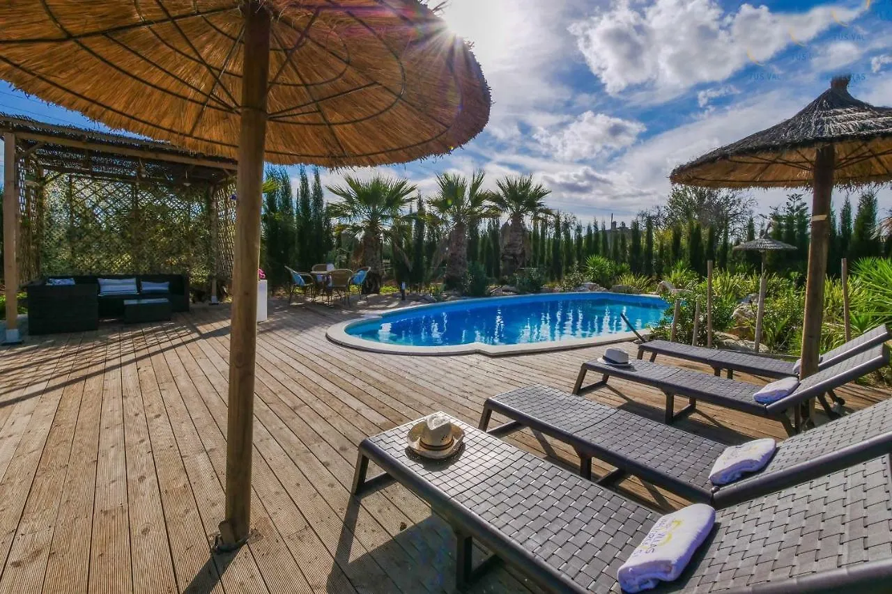 Country house Melongos Guest House Inca