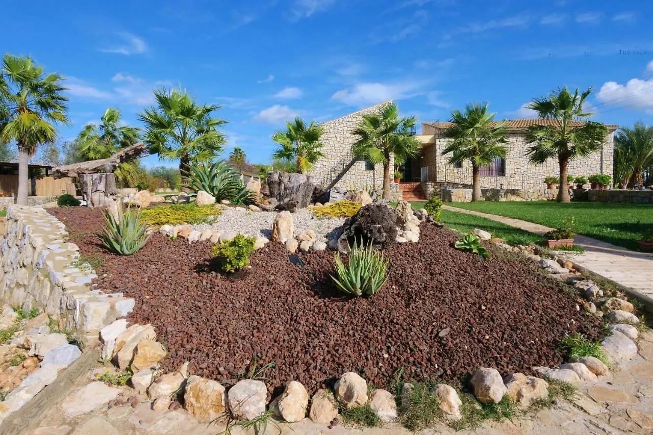 Melongos Guest House Inca  Spain